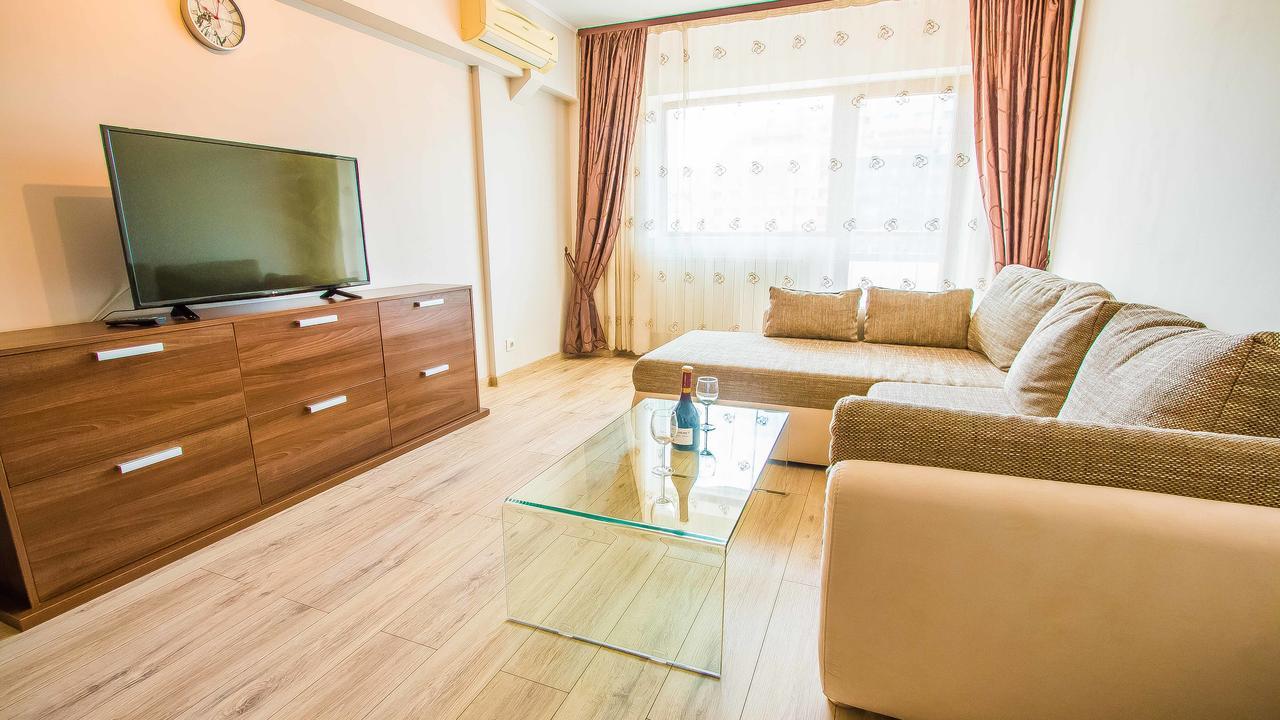 Unirii Boulevard View Apartment Bucharest Exterior photo